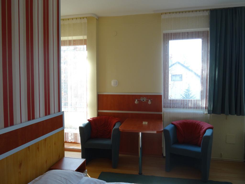 Fortuna Hotel Miszkolc Pokój zdjęcie