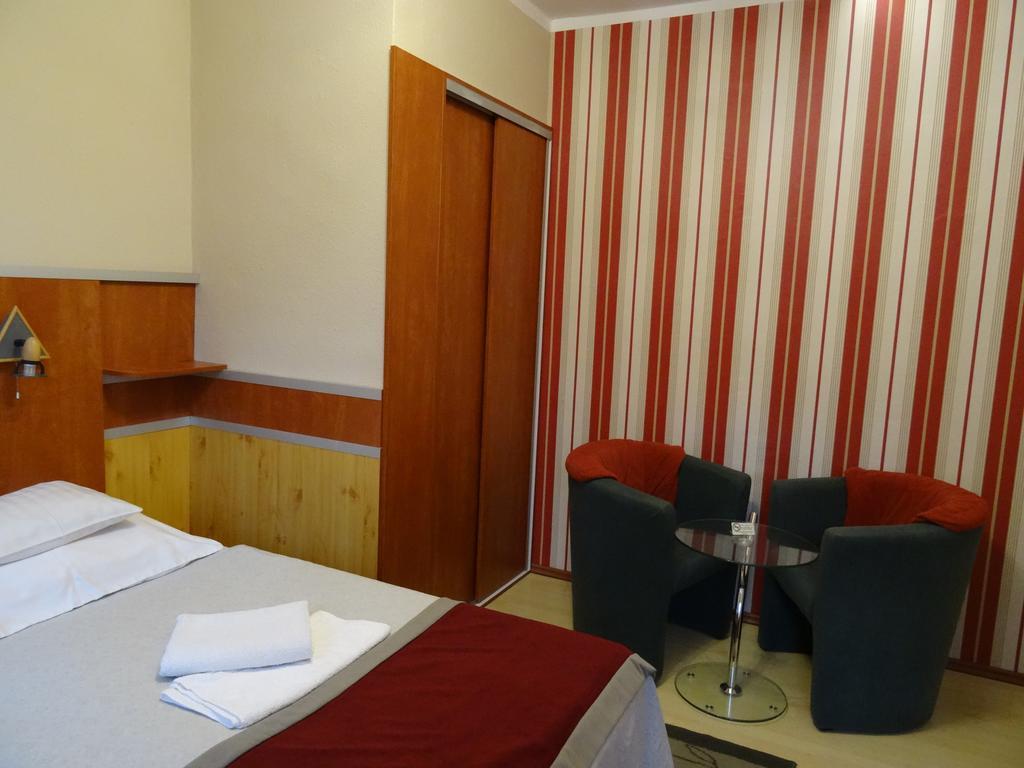 Fortuna Hotel Miszkolc Pokój zdjęcie