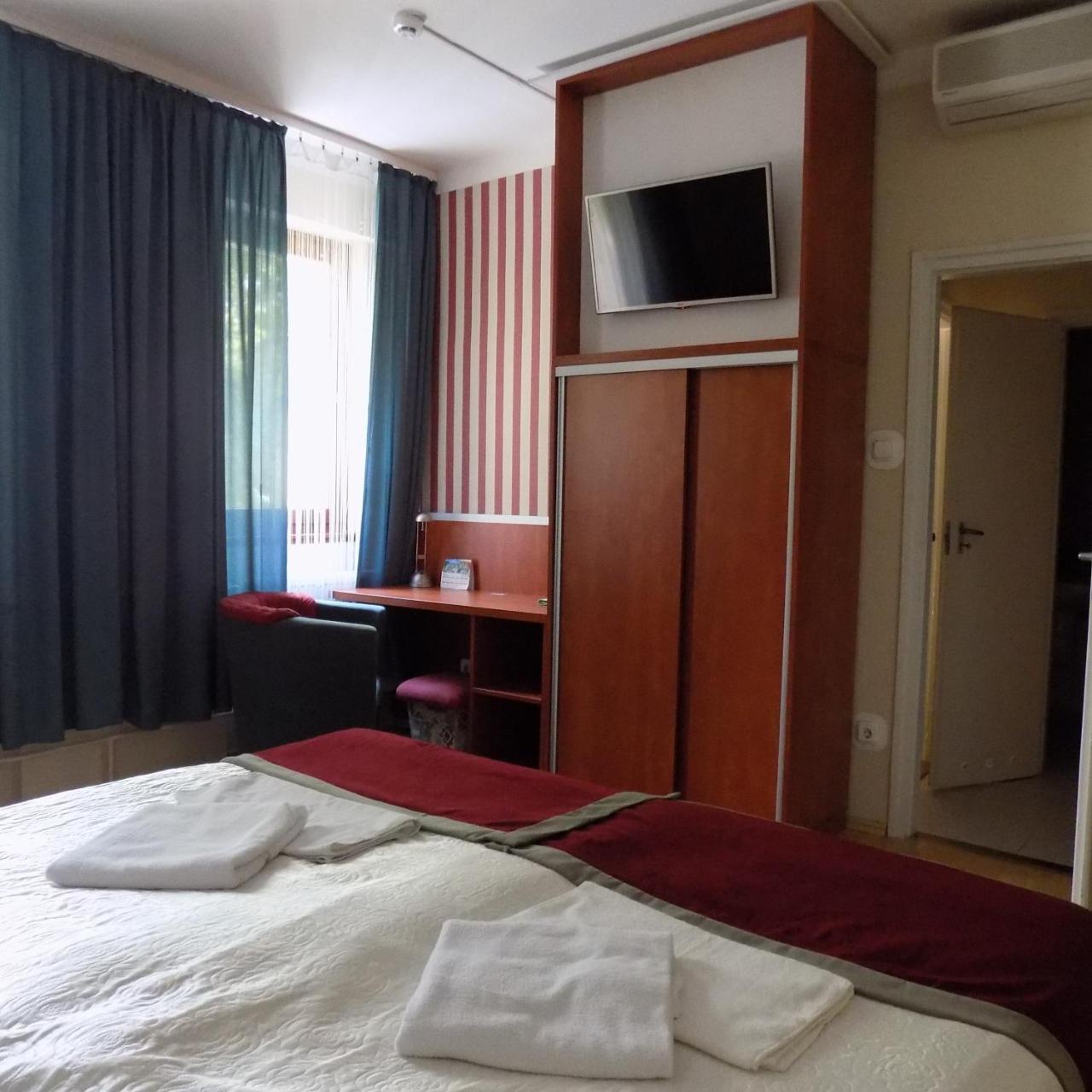 Fortuna Hotel Miszkolc Zewnętrze zdjęcie